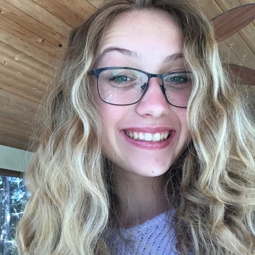 Meet your Posher, Lauren